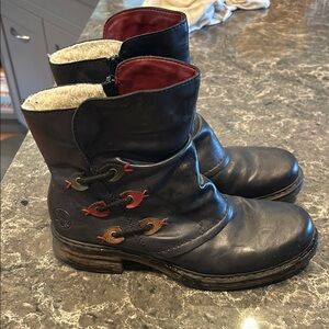 Tieker Blue Boots with Red Accents - lined for winter wear